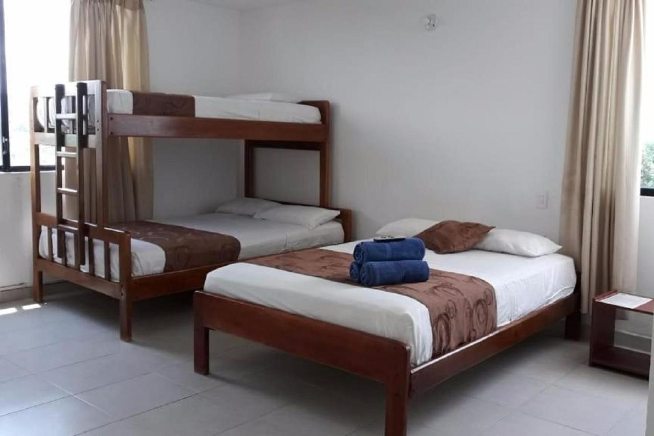 Hotel Rc Tonsupa Bagian luar foto